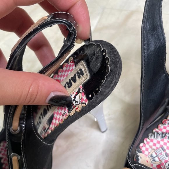 Black Vintage Harajuku Lovers Pumps - Picture 4 of 8